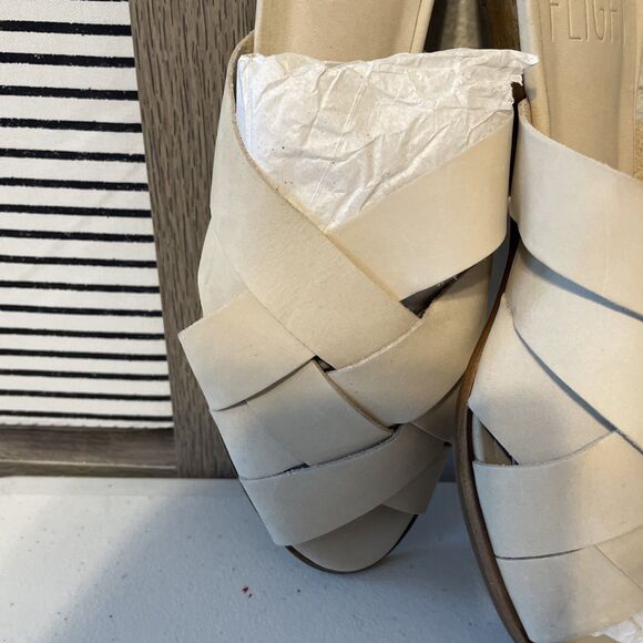 NEW Bird of Flight Slip Ons Shoes Womens Size 8B Tan Suede Feel Wood Heel - Picture 9 of 9